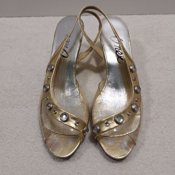 Onex Shoes - Vintage Onex Gold Studded Sandals Size 7M #C001